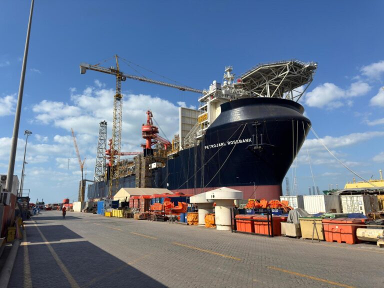 ventor-in-dubai-offshore-work